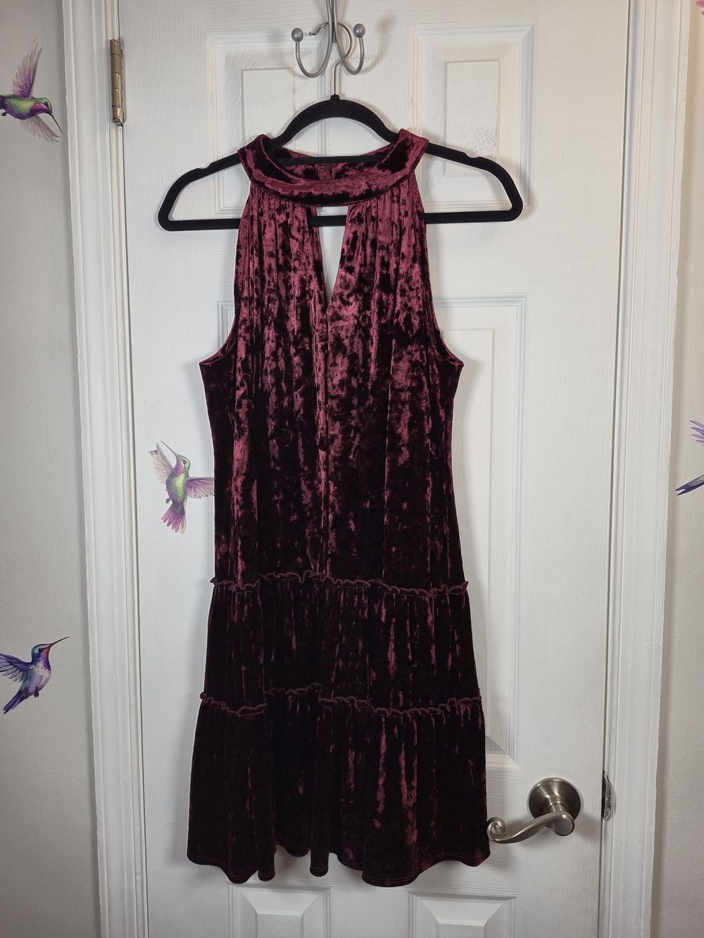 Laundry by Shelli Segal Burgundy Crushed Velvet Halter Tiered Mini Dress L